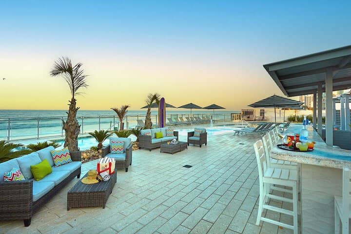 Beach bar